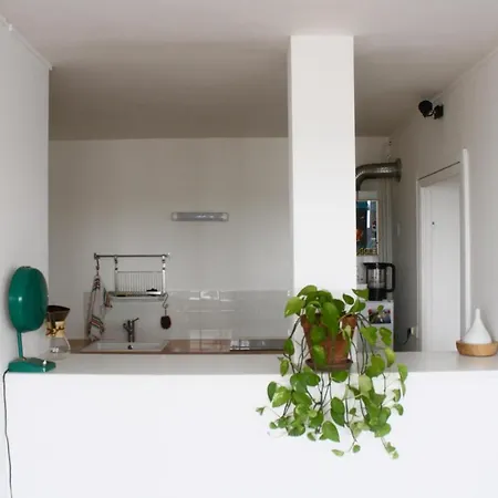 Appartement Apt Light Near Nation Parijs